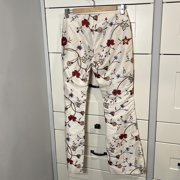 THIEN. Embroidered pants. Shimmery. Zip closure. Loose leg. 26” waist. - Picture 4 of 4